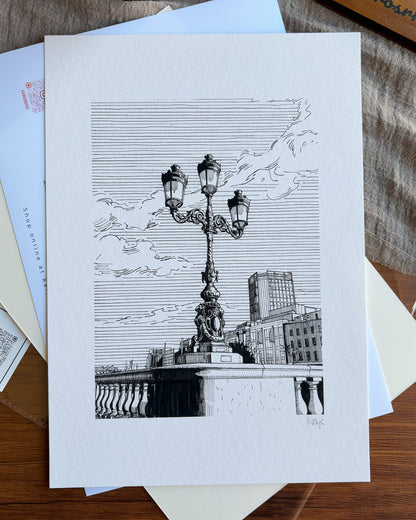 O’Connell Bridge Lamp — A4 Fine Art Print