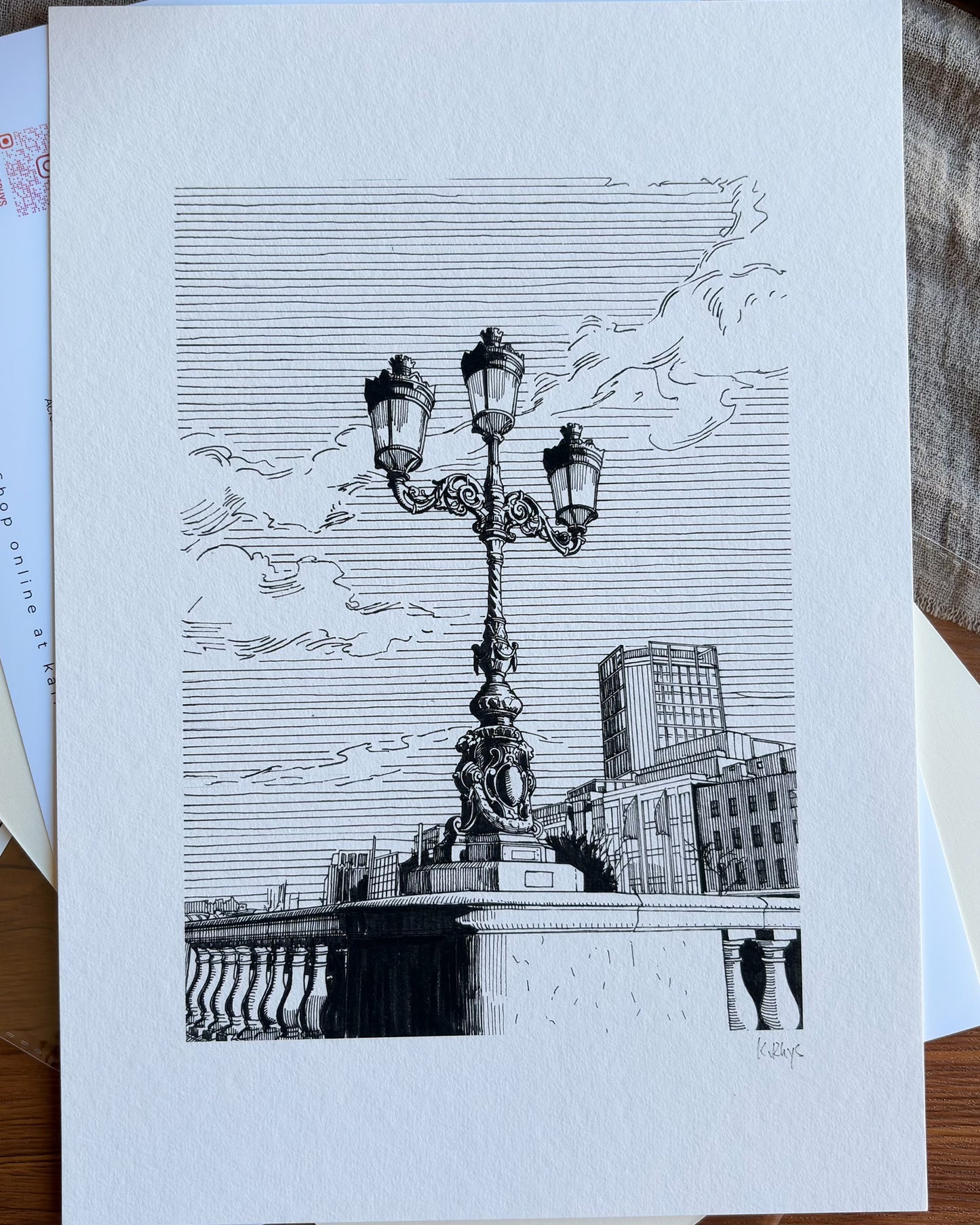 O’Connell Bridge Lamp — A4 Fine Art Print